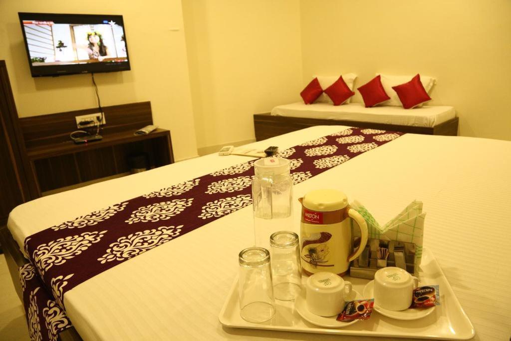 Kingsway Hotel And Restaurant Ajmer Dargah 350 Meter Zewnętrze zdjęcie